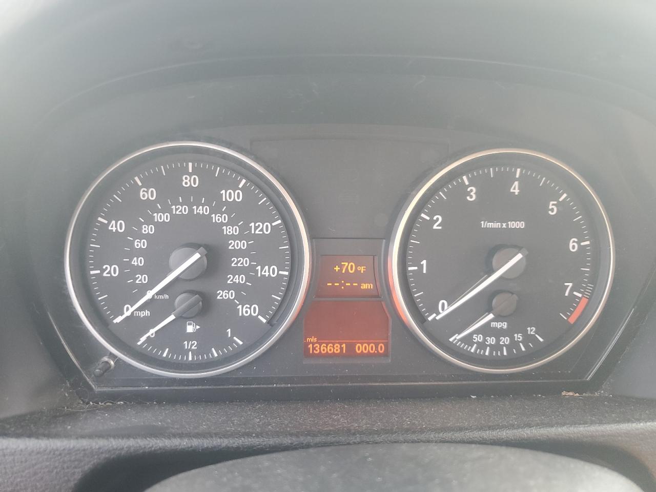 2015 BMW X1 xDrive28I VIN: WBAVL1C53FVY25887 Lot: 70846475