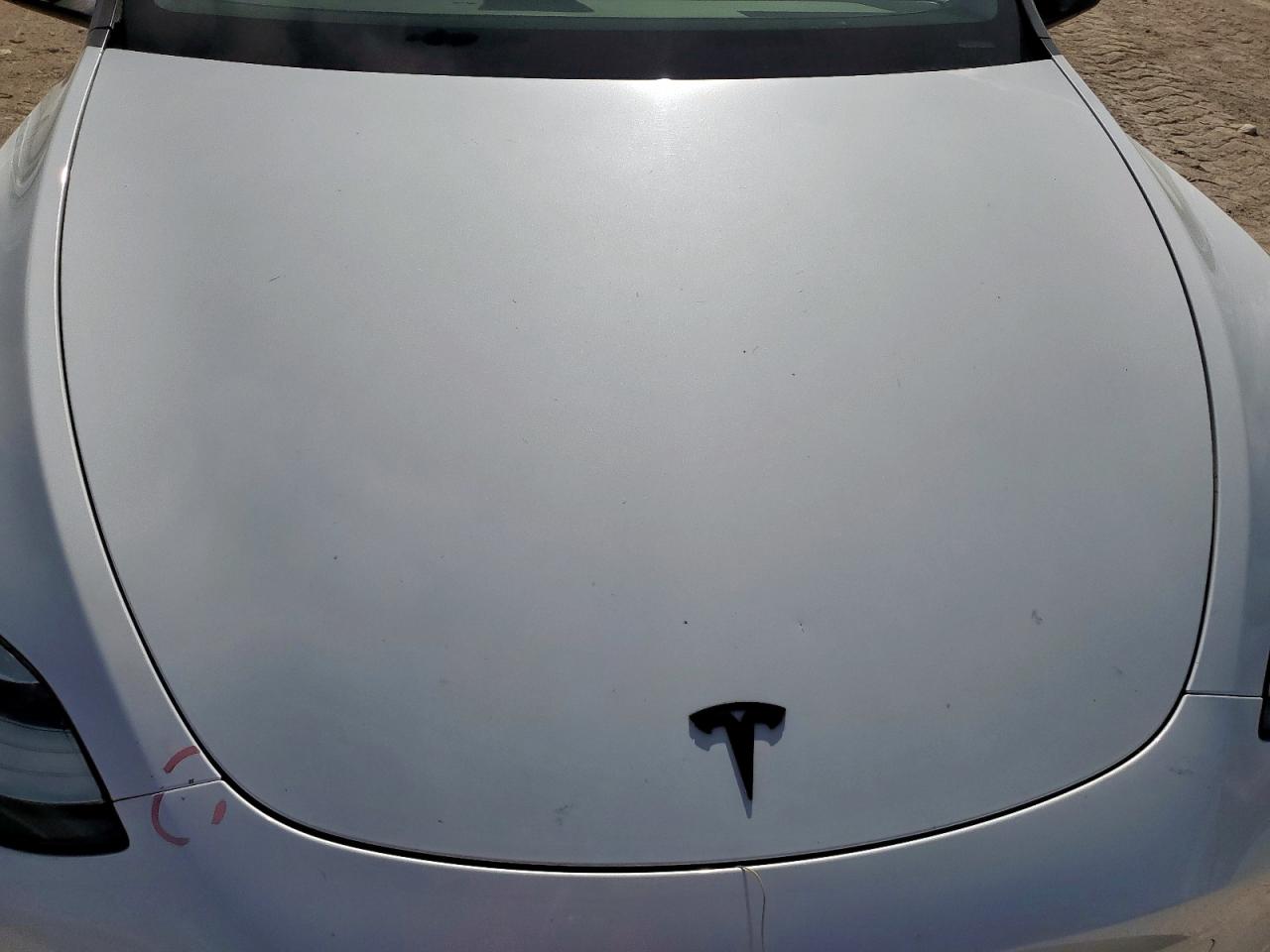 2022 Tesla Model Y VIN: 7SAYGDEE1NA013245 Lot: 70773725