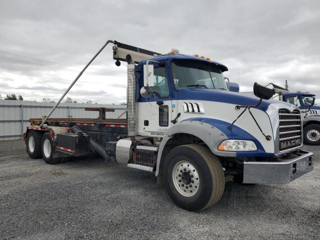 2012 MACK 800 GU800 - TRUCKS SEMI TRUCK à vendre chez Copart ON - OTTAWA