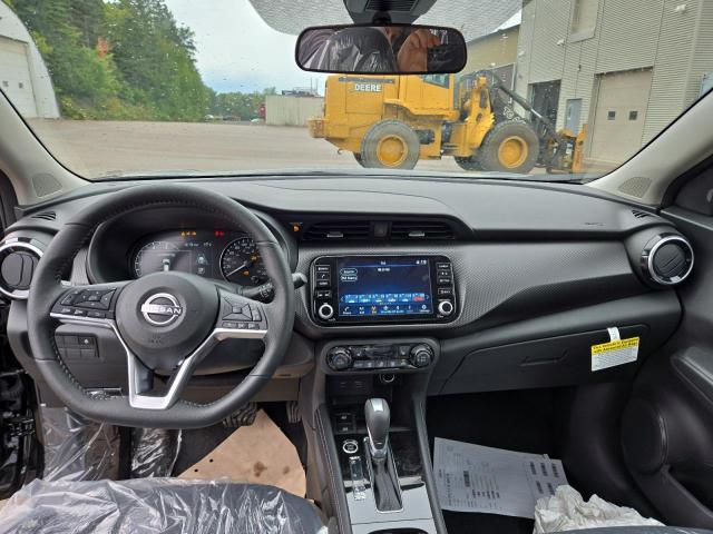 2025 NISSAN KICKS PLAY SV  