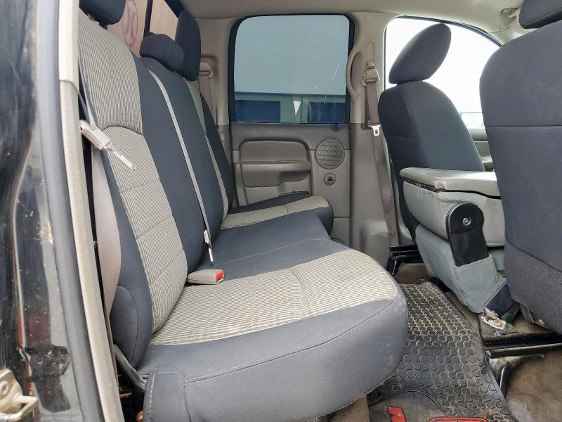 2005 DODGE RAM 2500 ST  