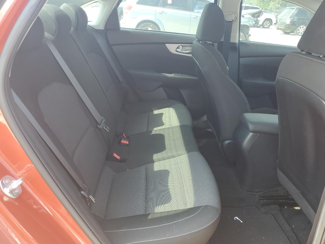 2018 Kia Forte Fe VIN: 3KPF24AD7NE438574 Lot: 69354725