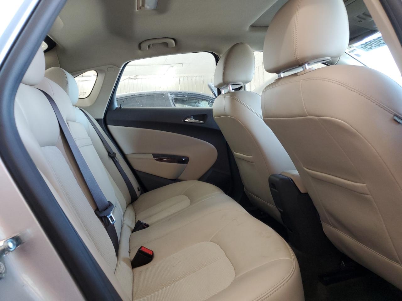 2015 Buick Verano Convenience VIN: 1G4PR5SK2F4192079 Lot: 70179095