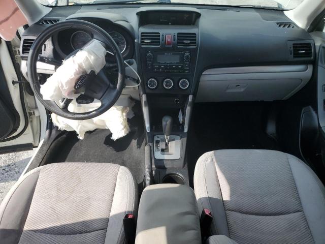 Parquets SUBARU FORESTER 2014 Biały