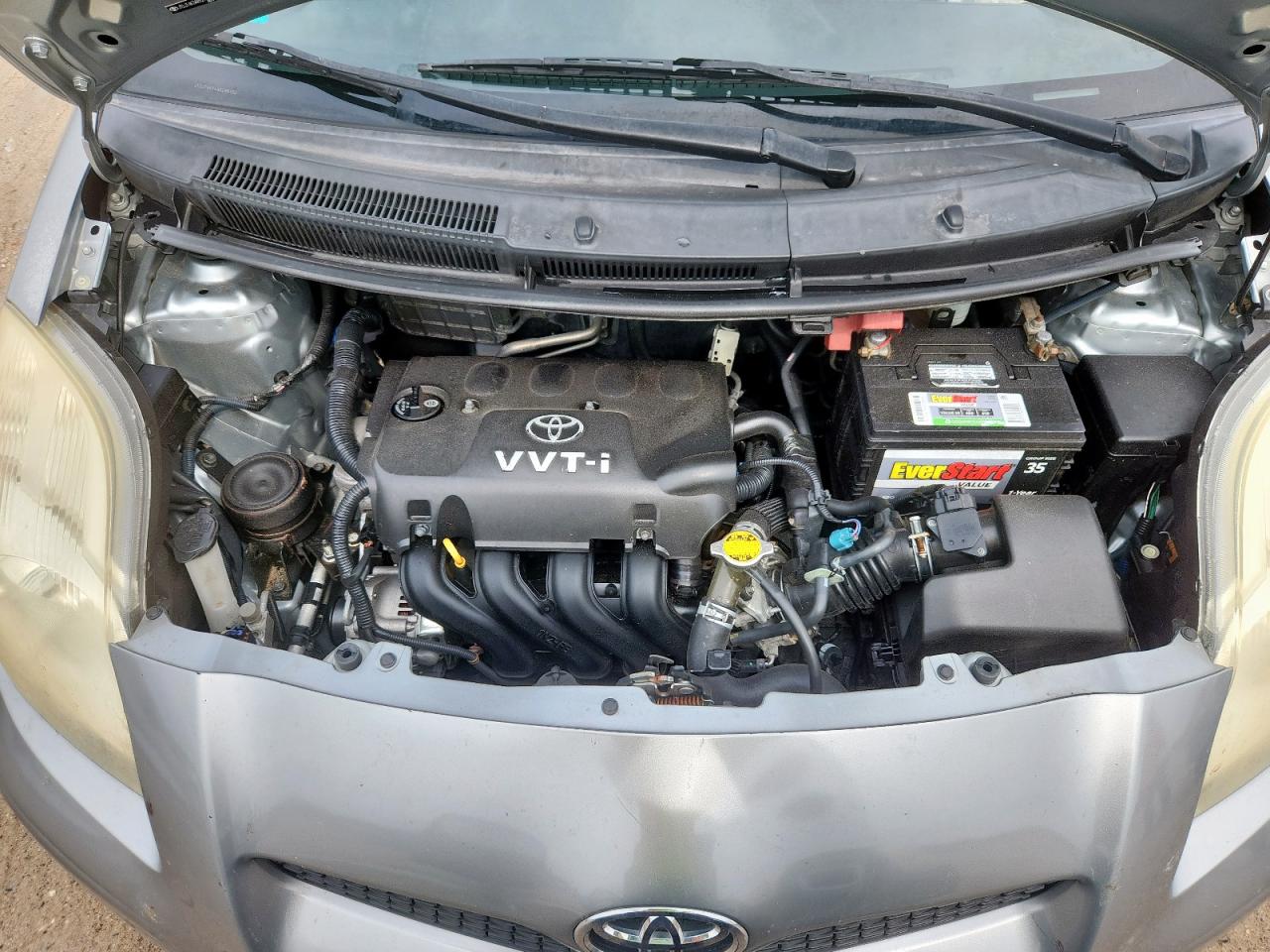 2010 Toyota Yaris VIN: JTDJT4K34A5290452 Lot: 70105975