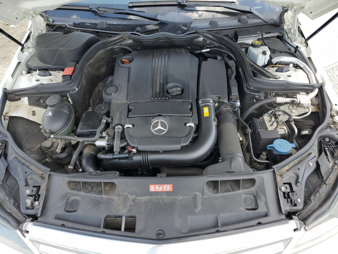 2012 Mercedes-Benz C 250 VIN: WDDGF4HBXCR224215 Lot: 71043805