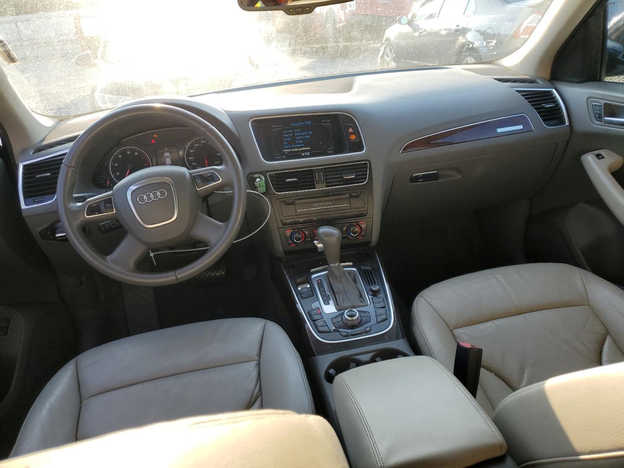 2011 Audi Q5 Premium Plus VIN: WA1LFAFP6BA016135 Lot: 69647505