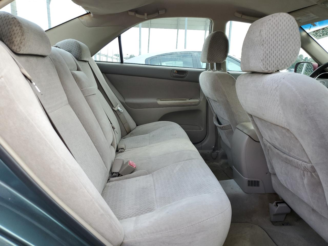 2004 Toyota Camry Le VIN: 4T1BE32K14U270116 Lot: 68540525