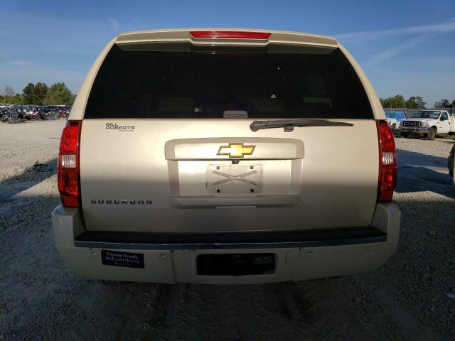 Parquets CHEVROLET SUBURBAN 2013 Biały