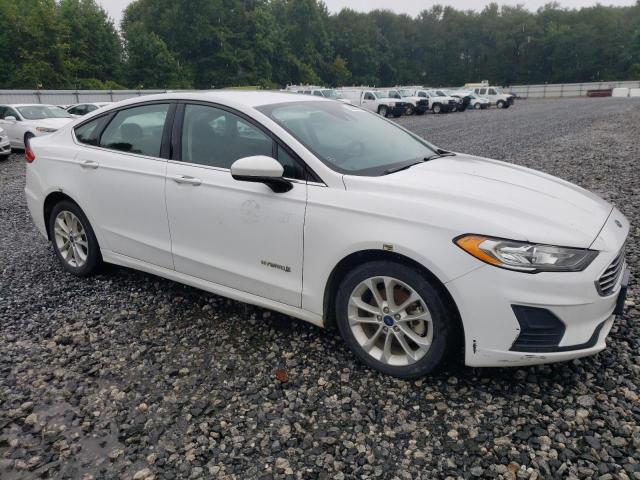  FORD FUSION 2019 Білий