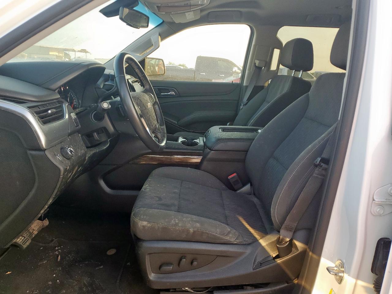 2018 Chevrolet Suburban C1500 Ls VIN: 1GNSCGKC8JR338170 Lot: 67777725