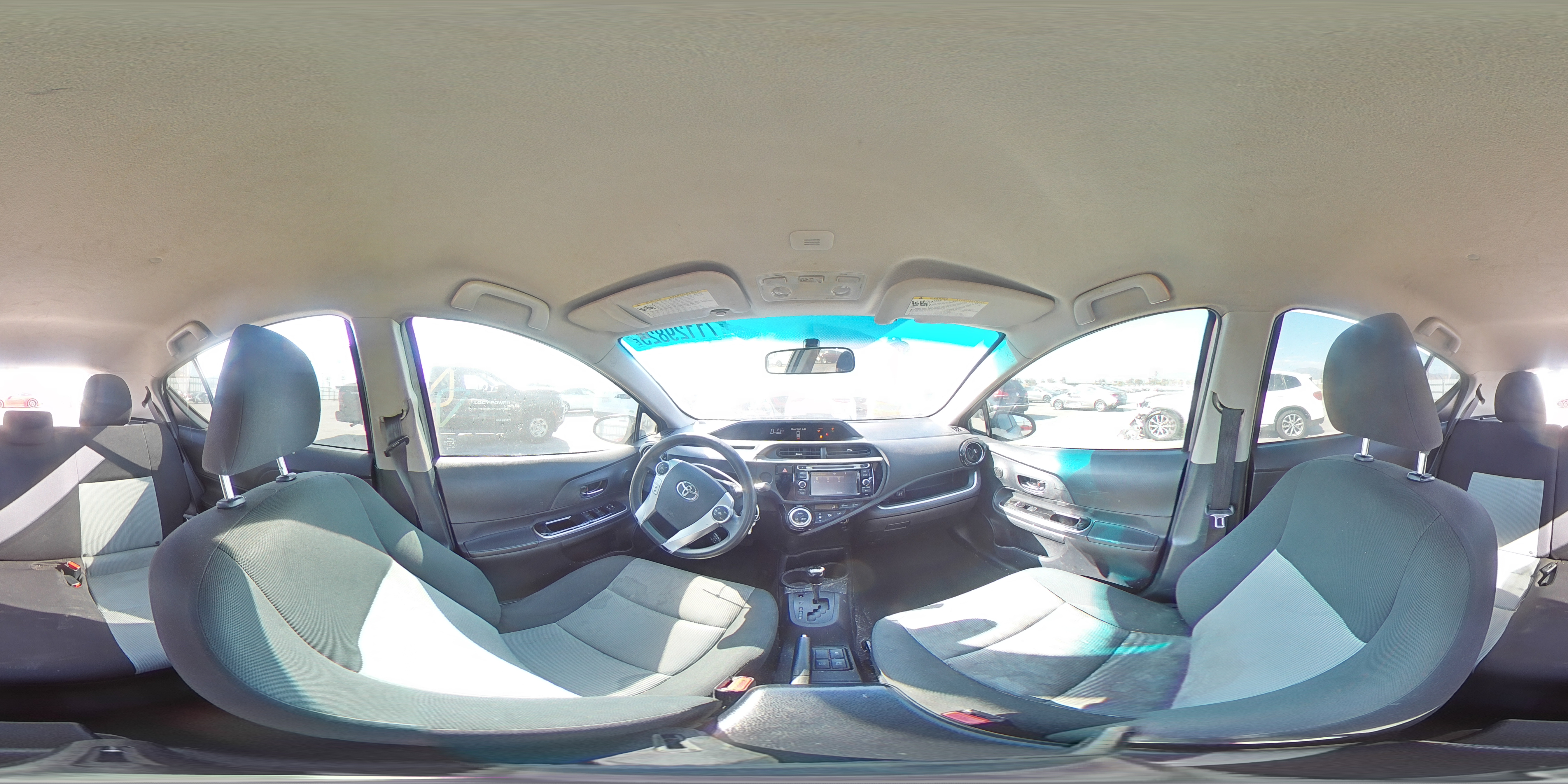 2015 Toyota Prius C VIN: JTDKDTB33F1585441 Lot: 71129825