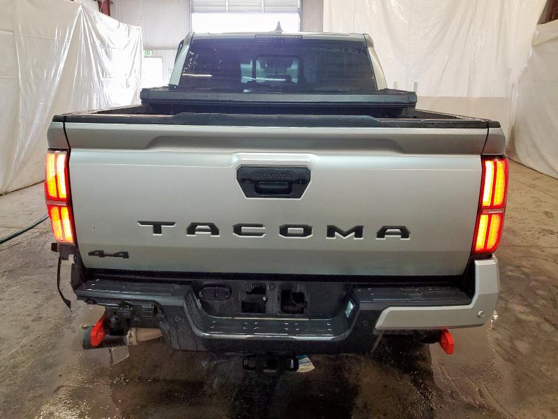  TOYOTA TACOMA 2024 Серебристый