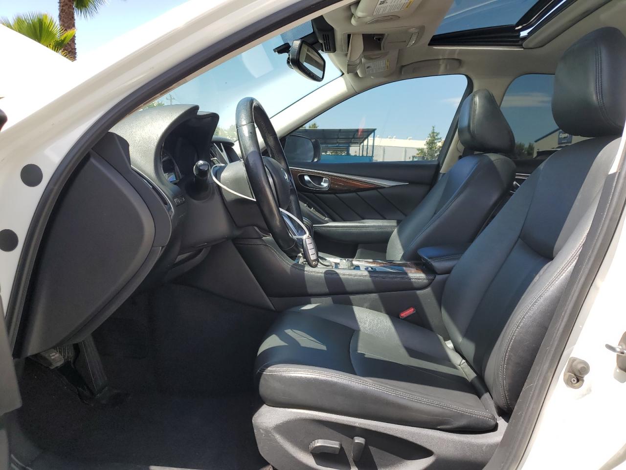 2018 Infiniti Q50 Luxe VIN: JN1EV7AP2JM366700 Lot: 70260855