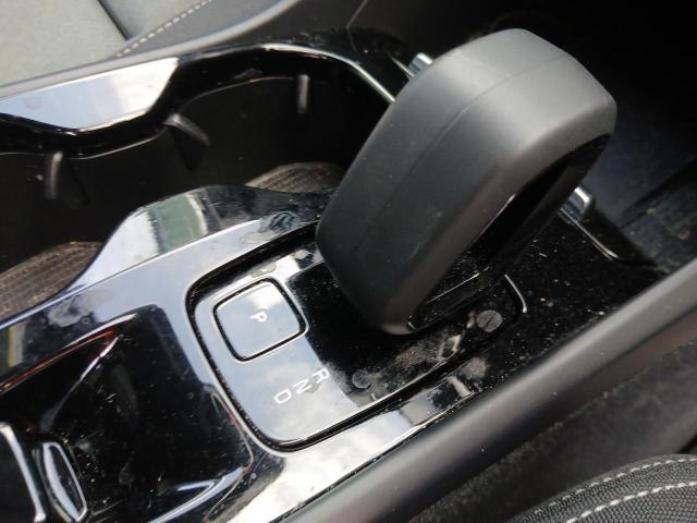 2023 VOLVO XC40 + B3 MHEV AUTO 