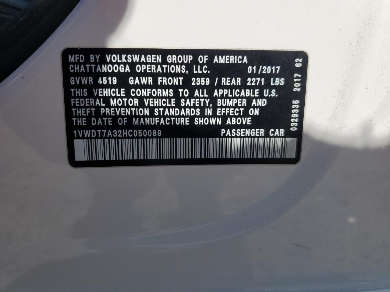 2017 Volkswagen Passat R-Line VIN: 1VWDT7A32HC050089 Lot: 68893295