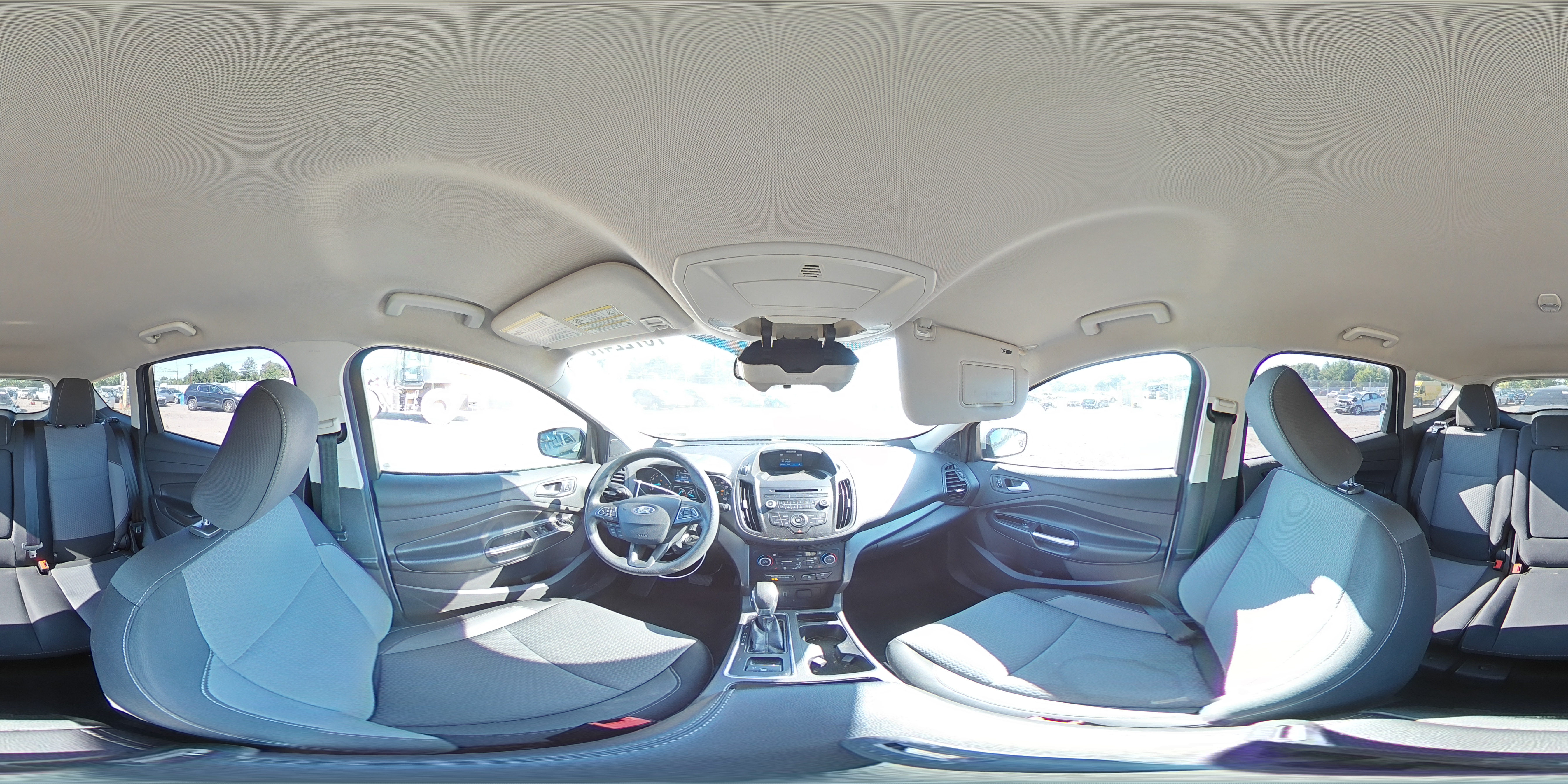 2018 Ford Escape Se VIN: 1FMCU9GD6JUA15204 Lot: 70722475