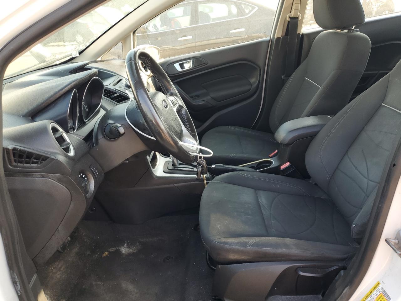 3FADP4BJ3EM216252 2014 Ford Fiesta Se