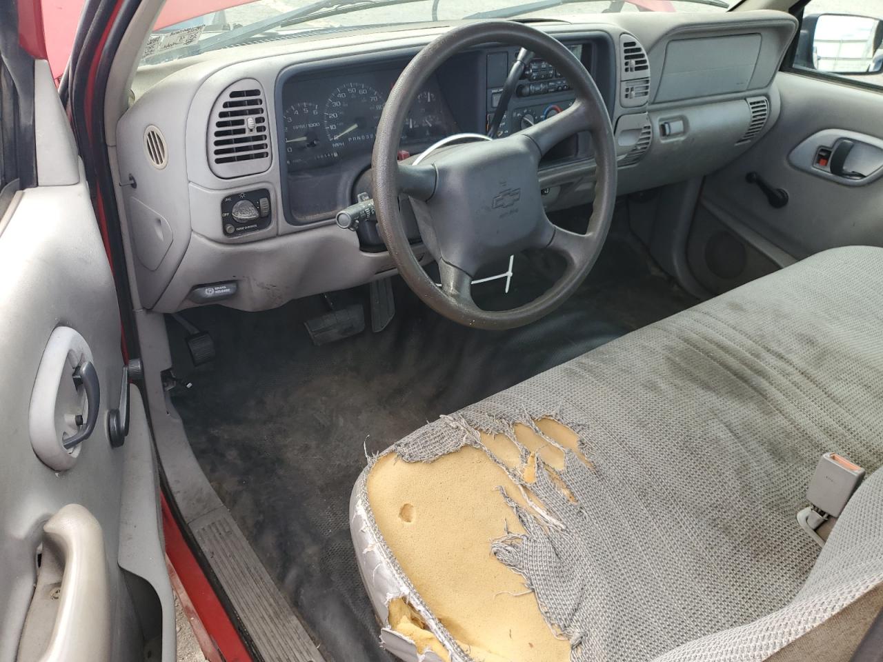 1998 Chevrolet Gmt-400 C1500 VIN: 1GCEC14W2WZ146650 Lot: 69467735