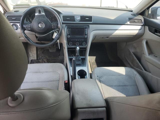 Sedans VOLKSWAGEN PASSAT 2014 Gray