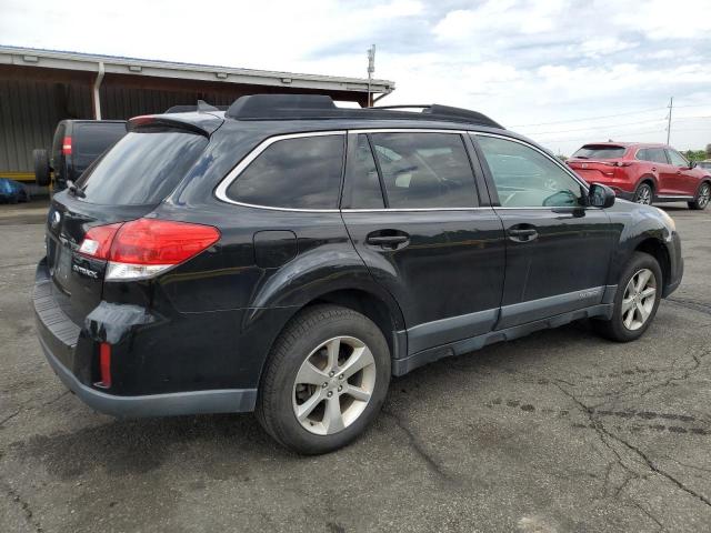  SUBARU OUTBACK 2013 Czarny