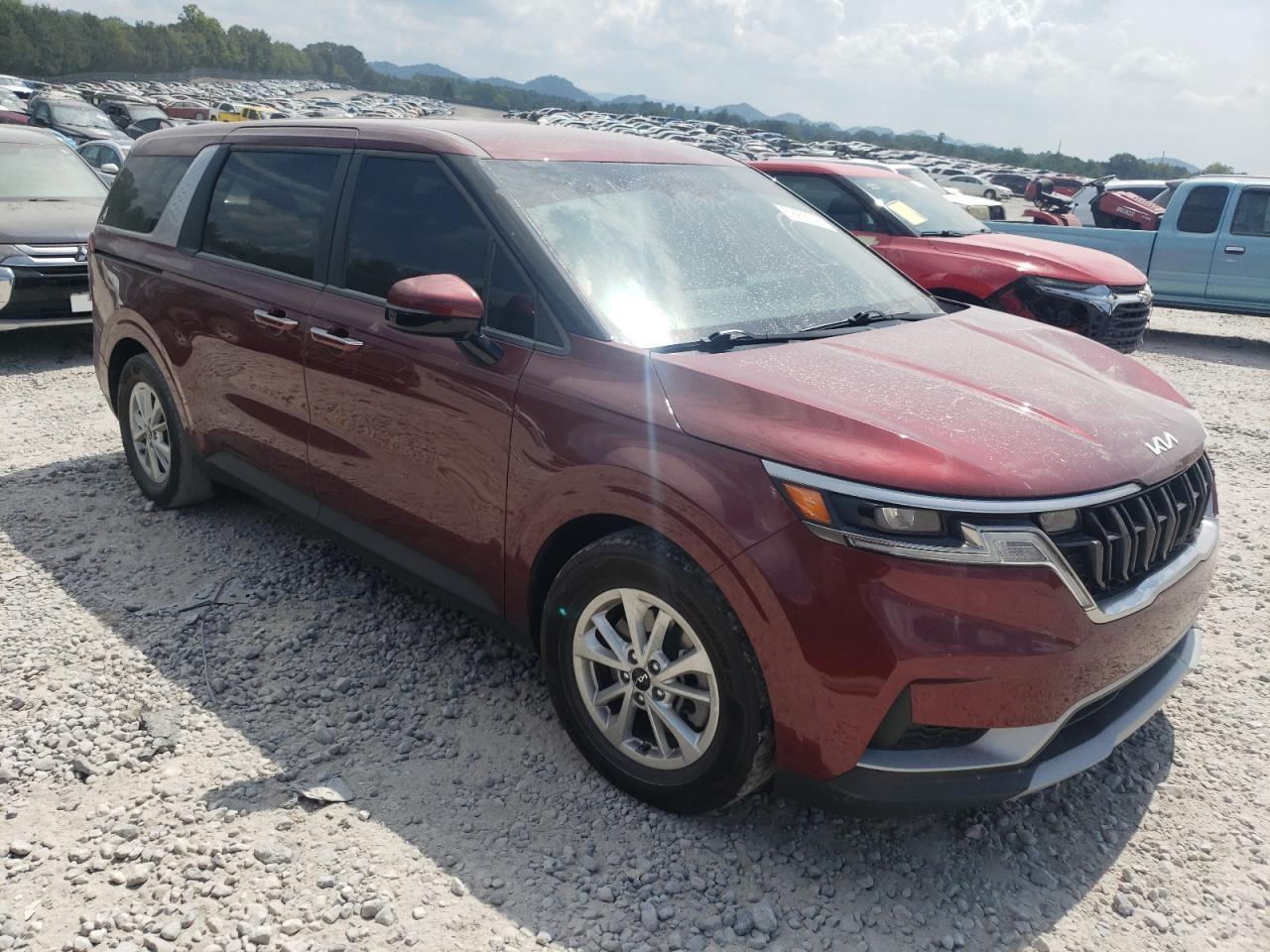 2023 Kia Carnival Lx VIN: KNDNB4H39P6213204 Lot: 69906775