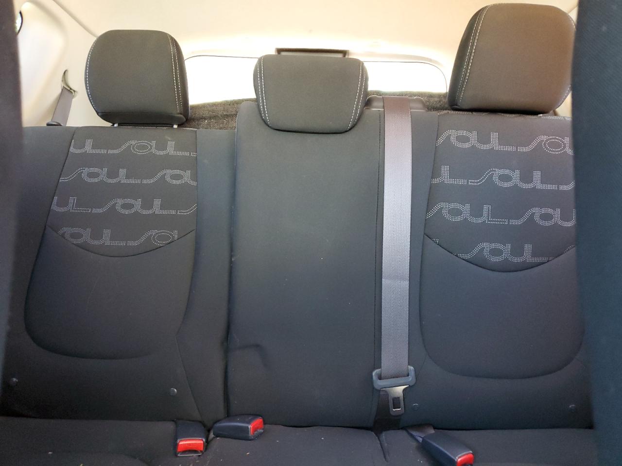 2012 Kia Soul + VIN: KNDJT2A61C7471239 Lot: 68710265