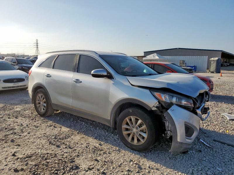  KIA SORENTO 2017 Серебристый