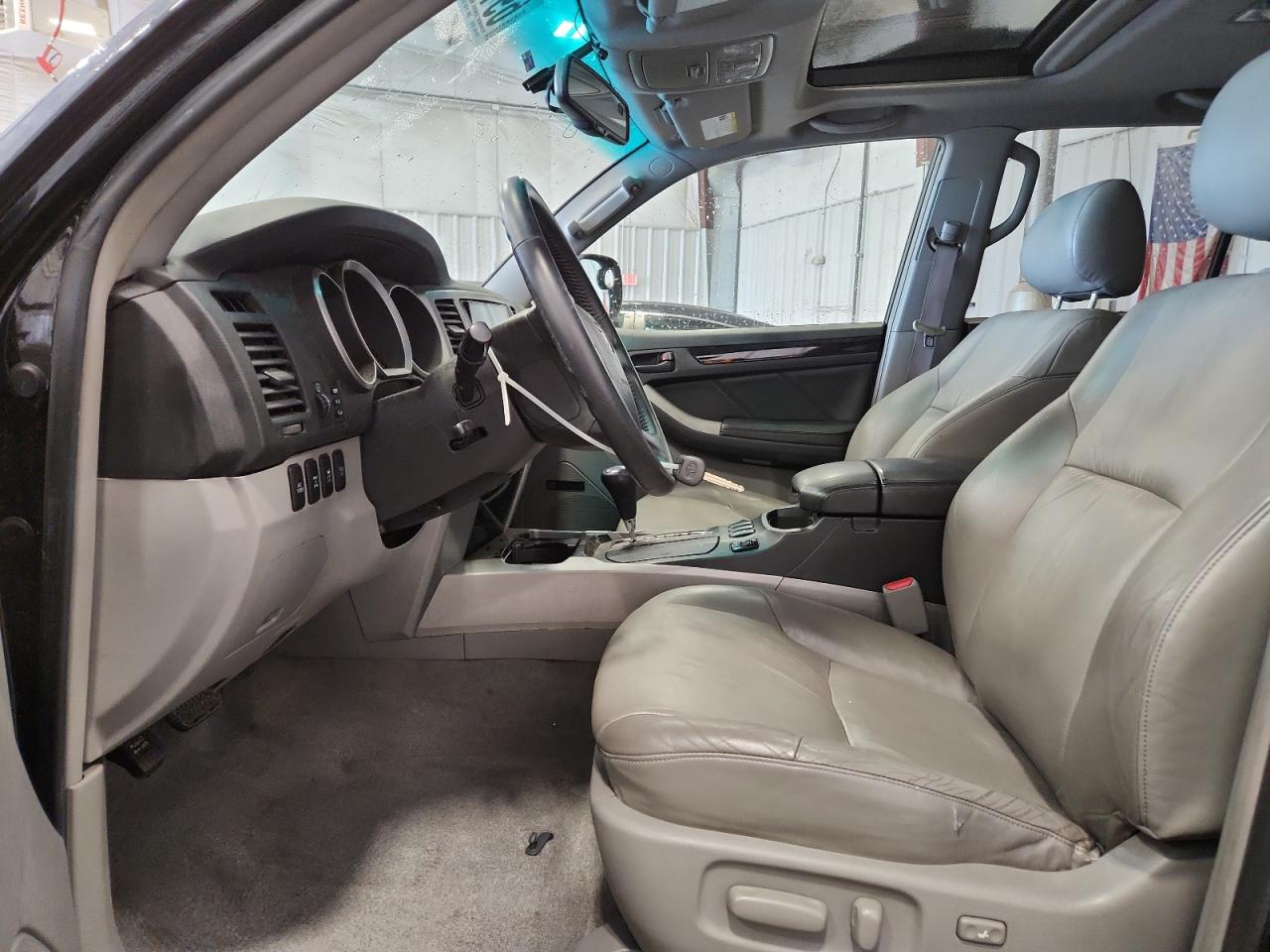 2008 Toyota 4Runner Limited VIN: JTEBT17R98K005767 Lot: 69174575