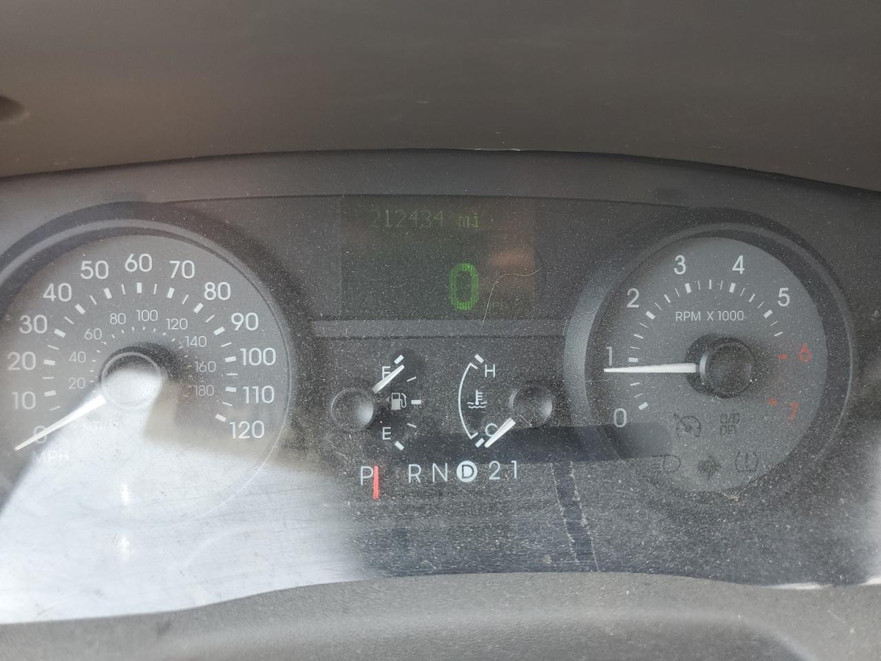 2010 Mercury Grand Marquis Ls VIN: 2MEBM7FV4AX622000 Lot: 67356245