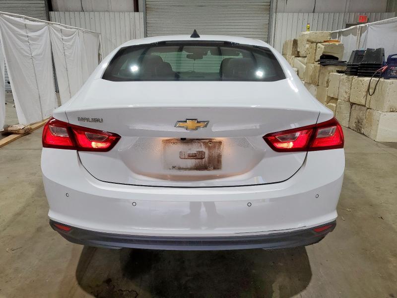  CHEVROLET MALIBU 2021 Srebrny