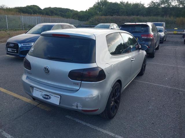 2011 VOLKSWAGEN GOLF MATCH