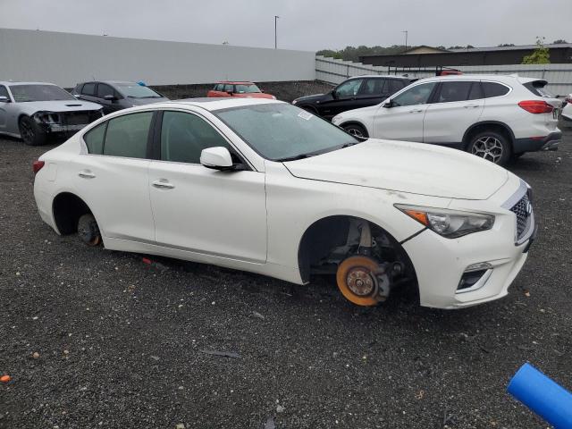  INFINITI Q50 2018 Белы