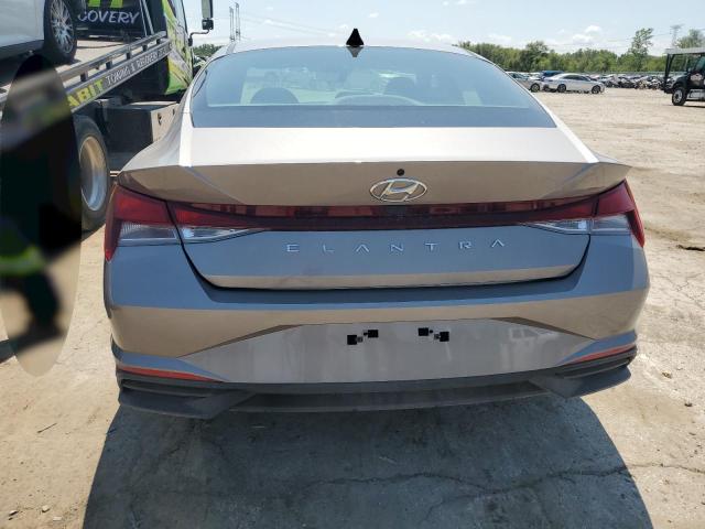  HYUNDAI ELANTRA 2022 Серебристый