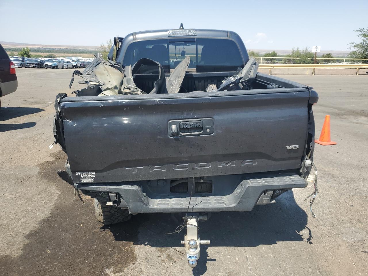 2020 Toyota Tacoma Double Cab VIN: 3TMCZ5AN6LM306812 Lot: 67223955