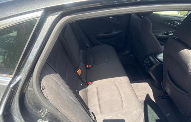  CHEVROLET MALIBU 2018 Szary