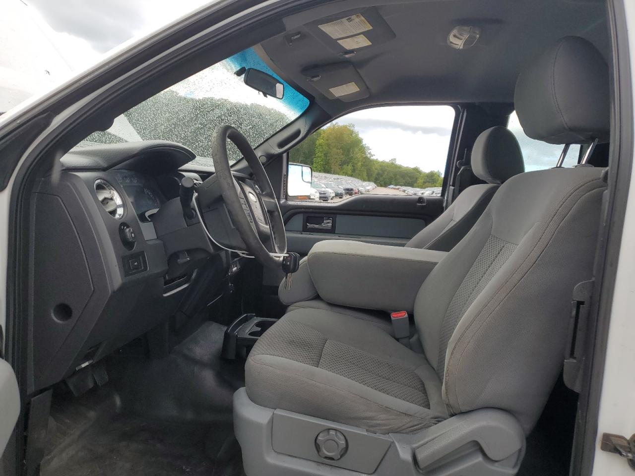 2013 Ford F150 Super Cab VIN: 1FTFX1CF0DKD28637 Lot: 69933525