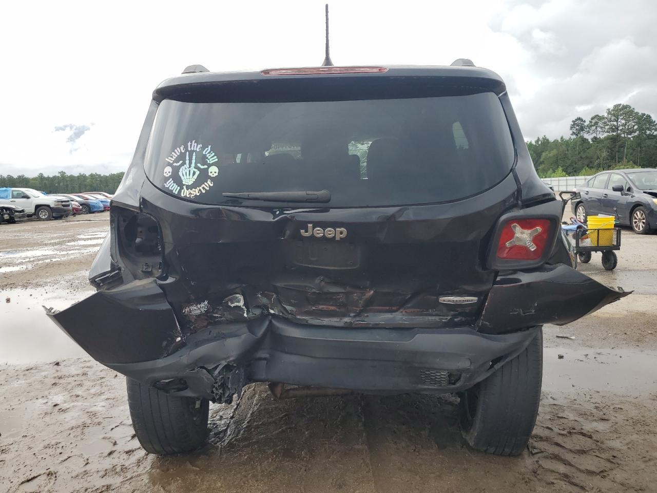 2015 Jeep Renegade Latitude VIN: ZACCJABT0FPB69399 Lot: 70144645