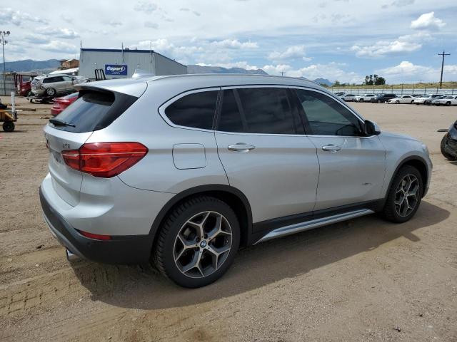  BMW X1 2017 Серебристый