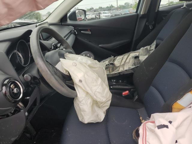  TOYOTA YARIS 2018 Szary