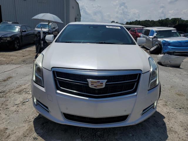  CADILLAC XTS 2016 Biały
