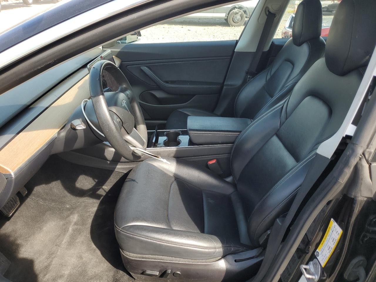 2019 Tesla Model 3 VIN: 5YJ3E1EA7KF484226 Lot: 70694695