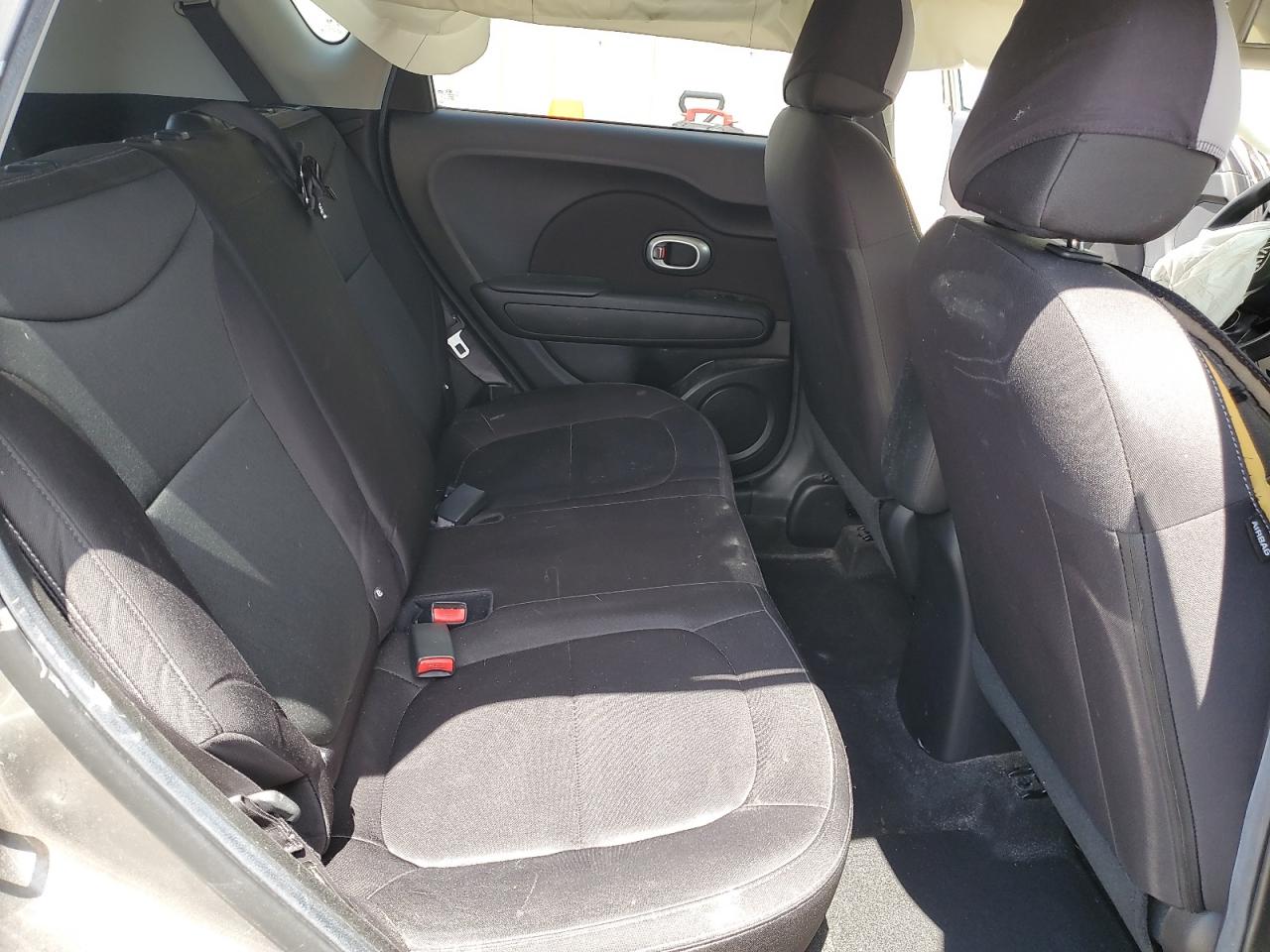 2016 Kia Soul VIN: KNDJN2A29G7400416 Lot: 68889575