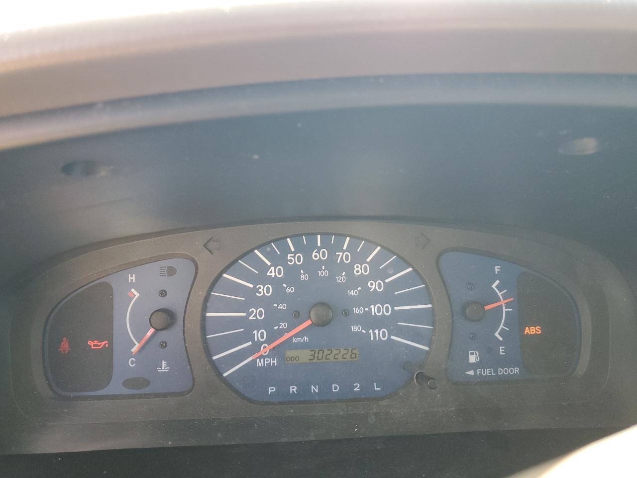 2001 Toyota Sienna Ce VIN: 4T3ZF19C51U403879 Lot: 68613115