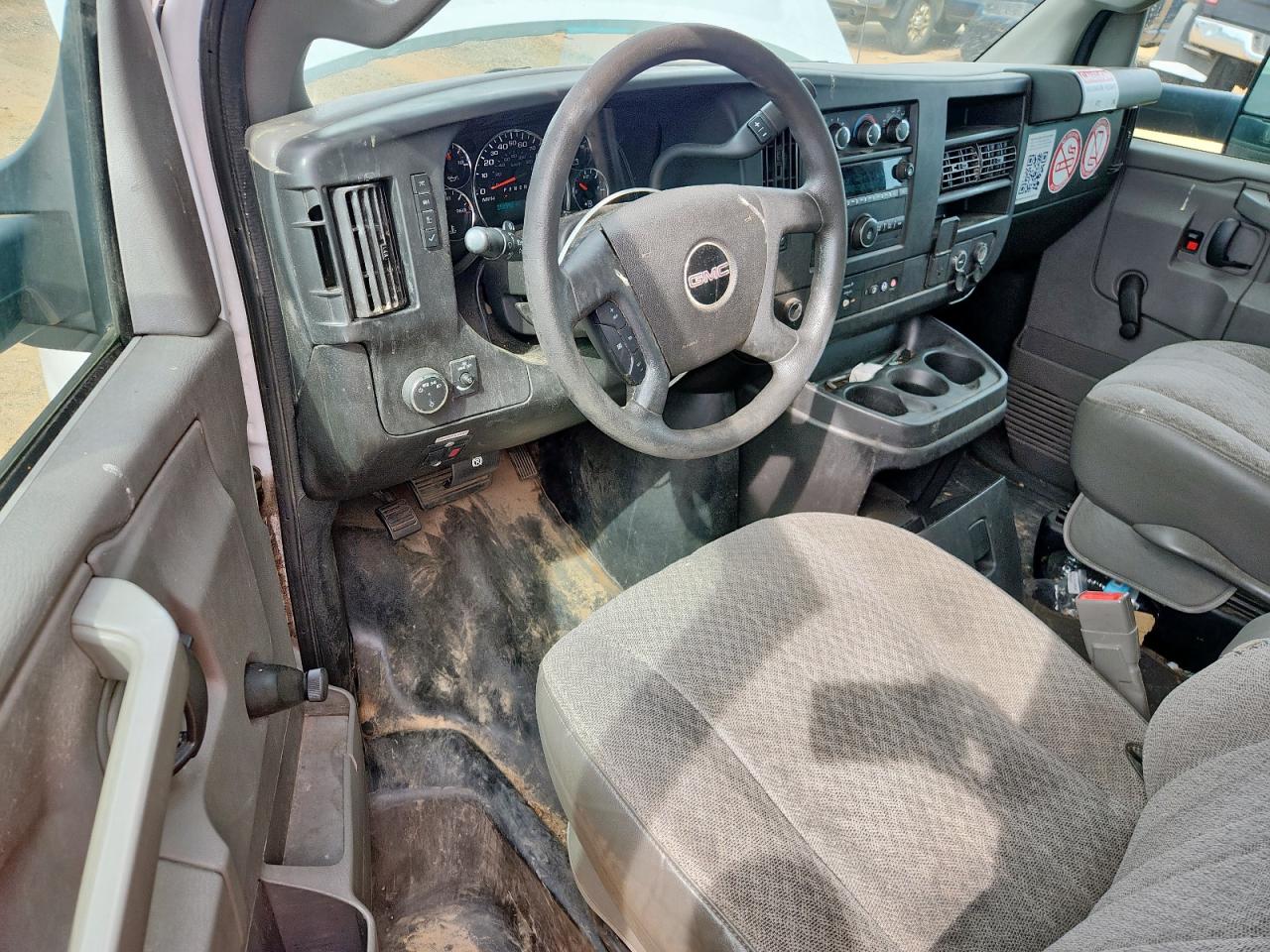 2018 GMC Savana Cutaway G4500 VIN: 7GZ67VCG5JN006900 Lot: 69808165