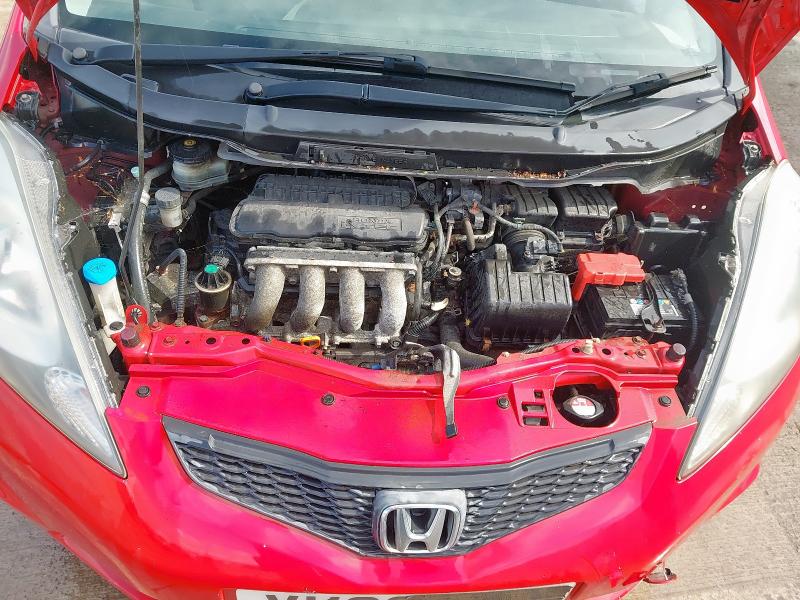 2009 HONDA JAZZ ES