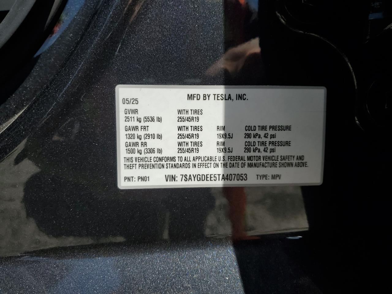 2026 Tesla Model Y VIN: 7SAYGDEE5TA407053 Lot: 70264855