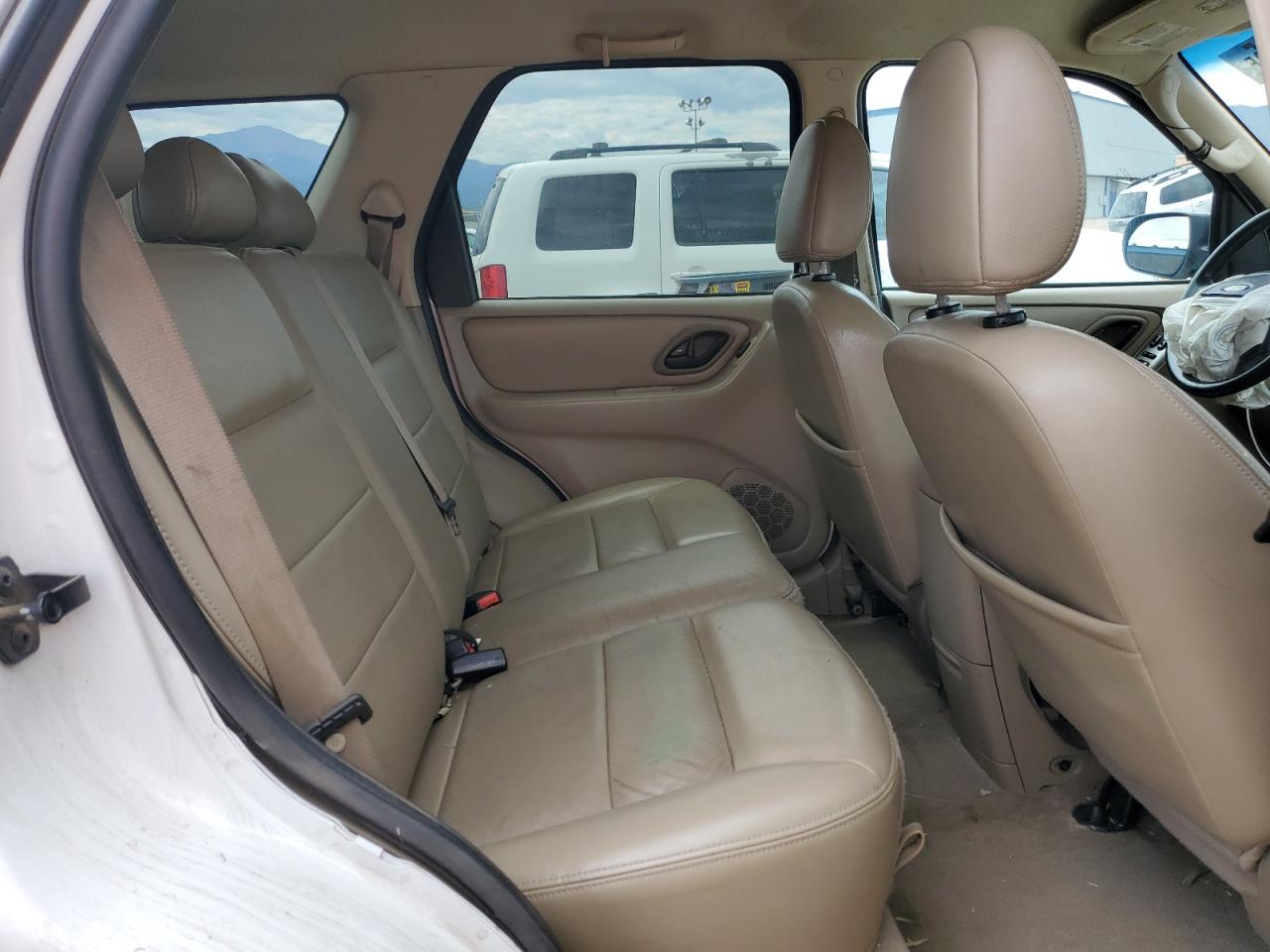 2005 Ford Escape Xlt VIN: 1FMYU93115KC21517 Lot: 68226135