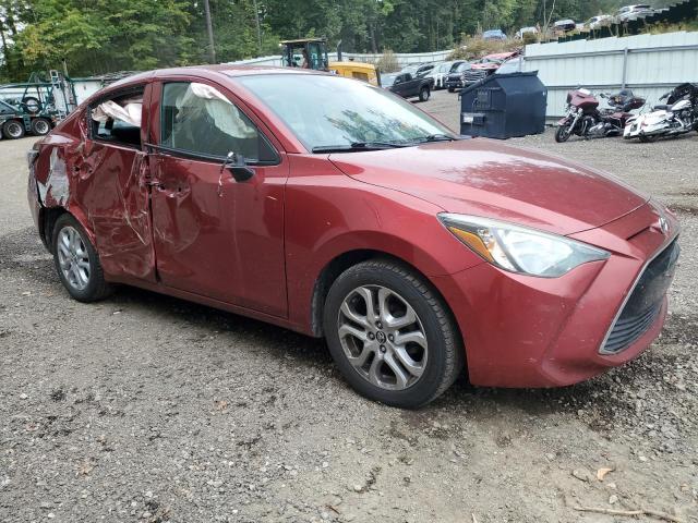  TOYOTA YARIS 2017 Czerwony