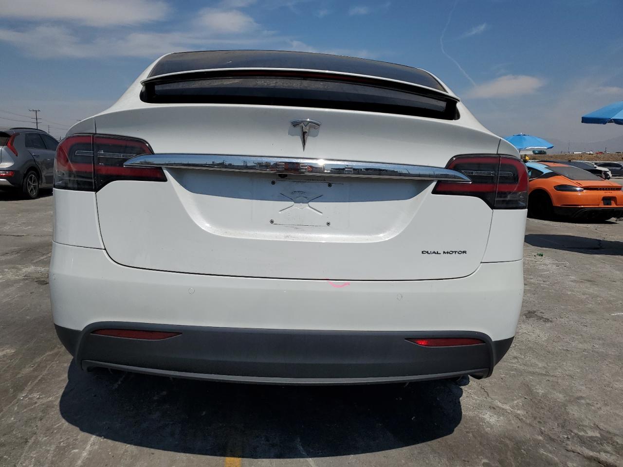 2020 Tesla Model X VIN: 5YJXCDE29LF301783 Lot: 67579525